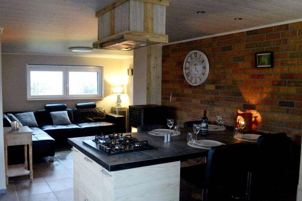 Les Maulau'X Villa Sberchamps ภายนอก รูปภาพ